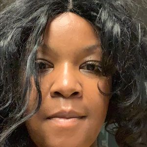 Meet your Posher, Addie